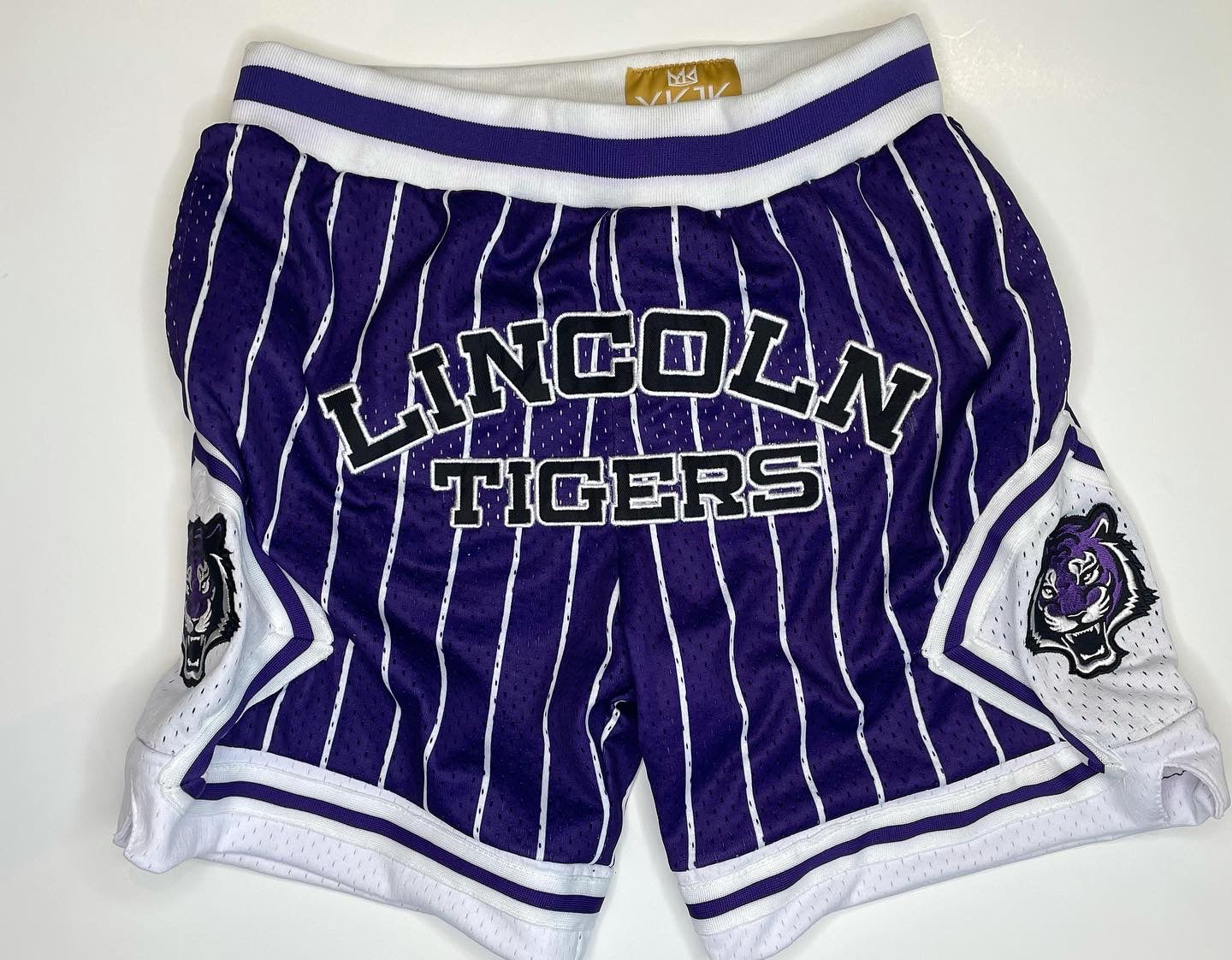 LINCOLN TIGERS 2.0 BASKETBALL SHORTS black WHITE PINSTRIPES